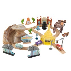 Set de joaca McQueen  Disney® Pixar Cars 3- 50 Piece Radiator Springs Track Set - Kidkraft Original